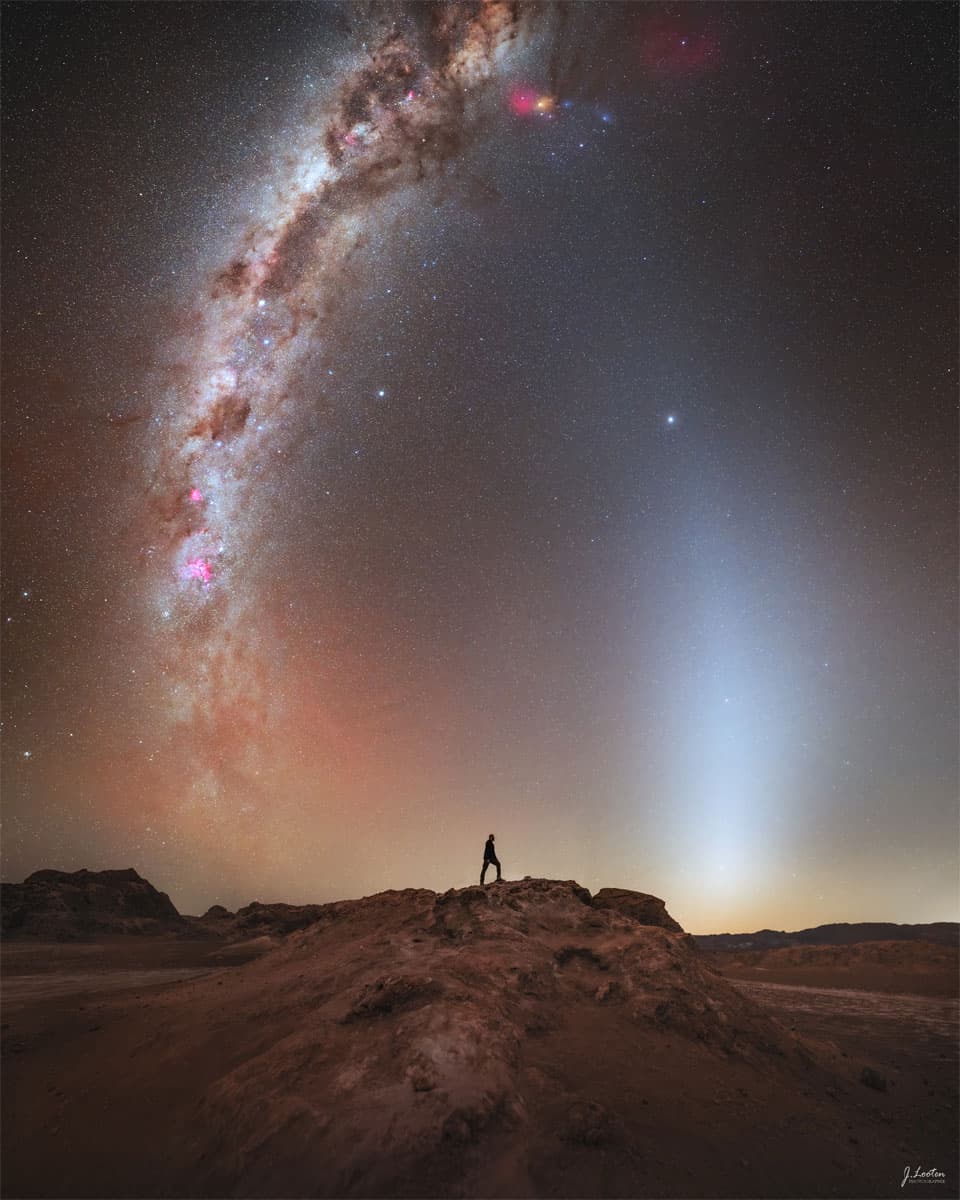 NASA obrázek dne: Souboj kapel nad pouští Atacama