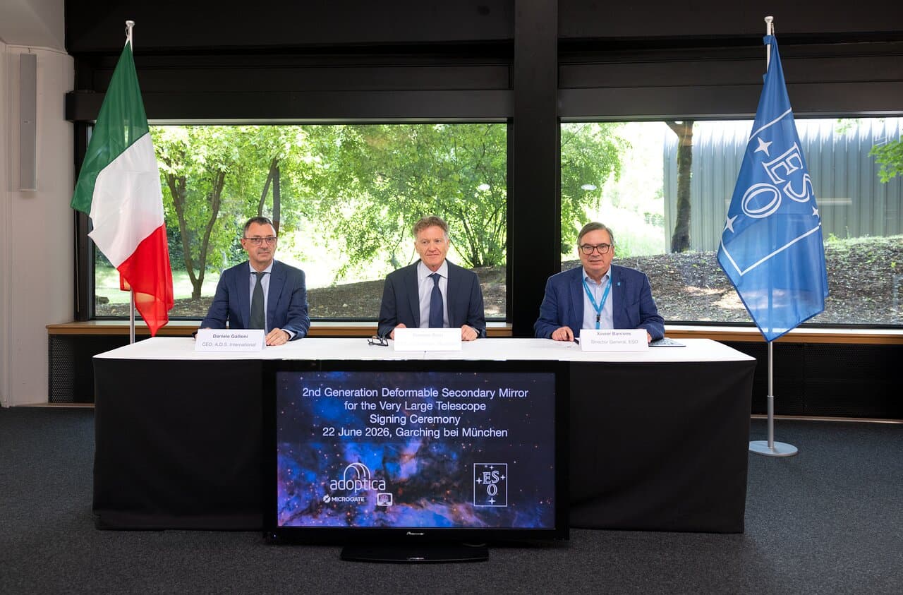 ESO oznámení: ESO podepsalo smlouvu na dodávku deformovatelného zrcadla nové generace pro VLT